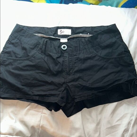 SO Pants - SO Black Cargo Shorts with Comfortable Fit